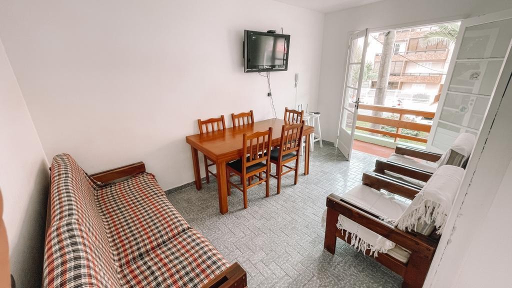 Apartamento 3 dormitórios à venda no bairro Centro em Capão Da Canoa - imovel 312