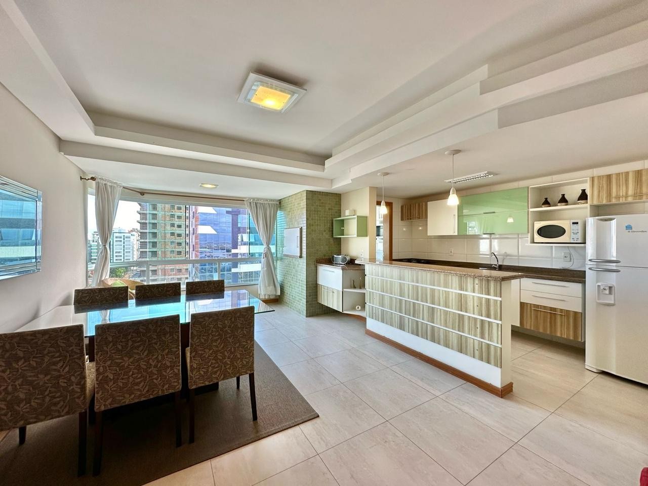 Apartamento 2 dormitórios à venda no bairro Zona Nova em Capão Da Canoa - imovel 5397