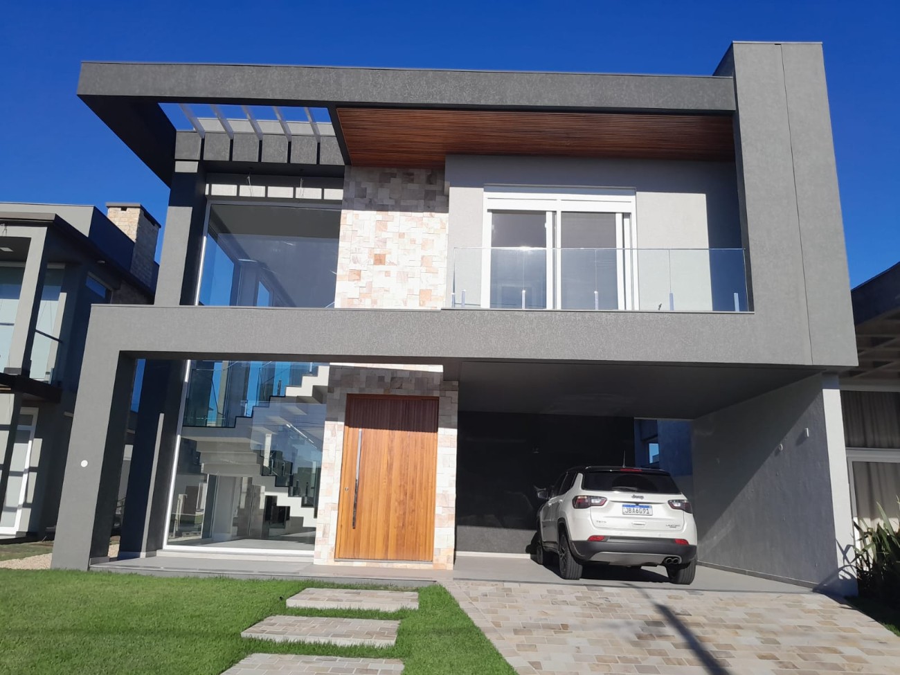 Casa em condomínio 4 dormitórios à venda no bairro Parque Antártica em Capão Da Canoa - imovel 5819