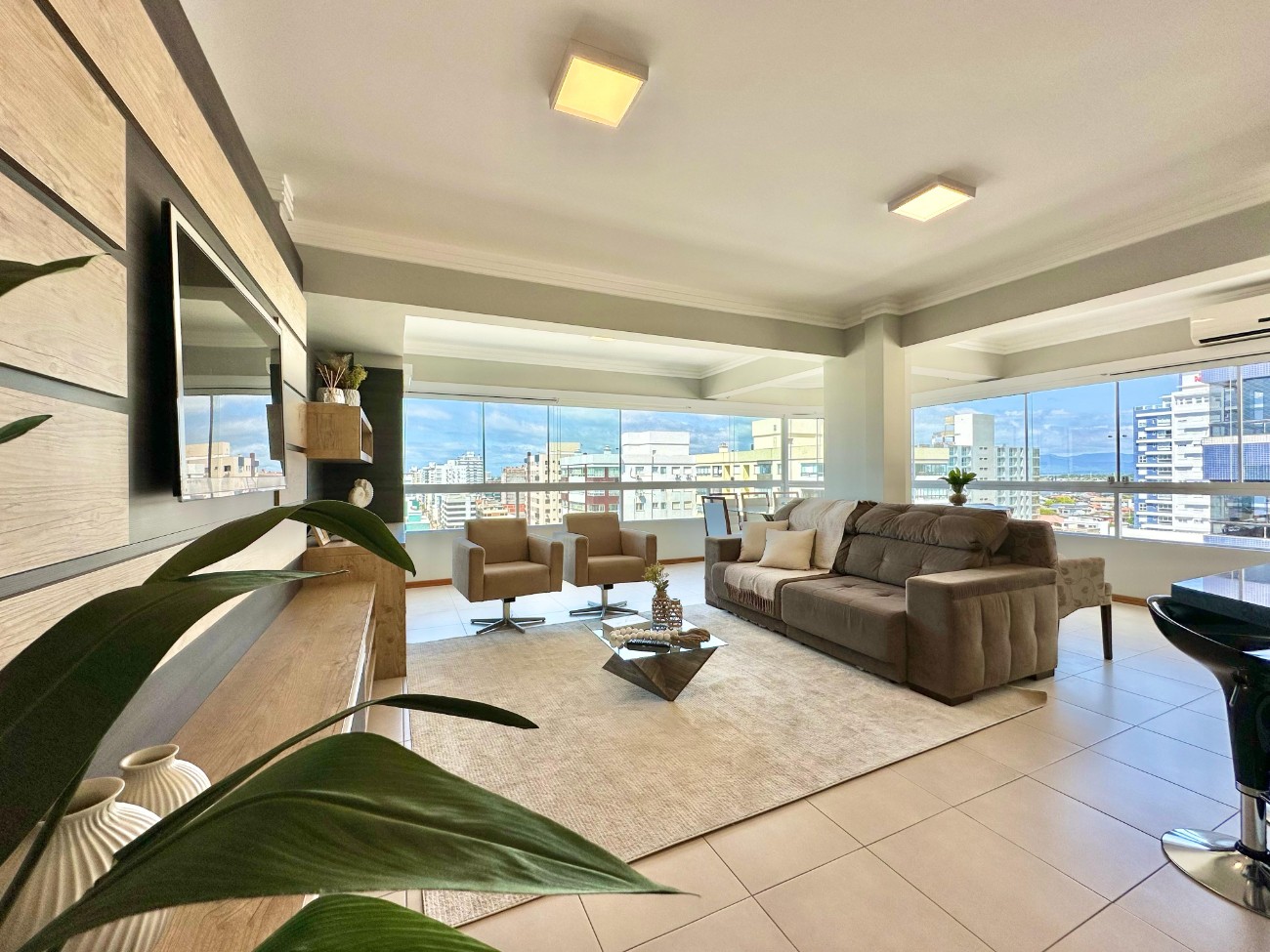 Apartamento 3 dormitórios à venda no bairro Zona Nova em Capão Da Canoa - imovel 6171
