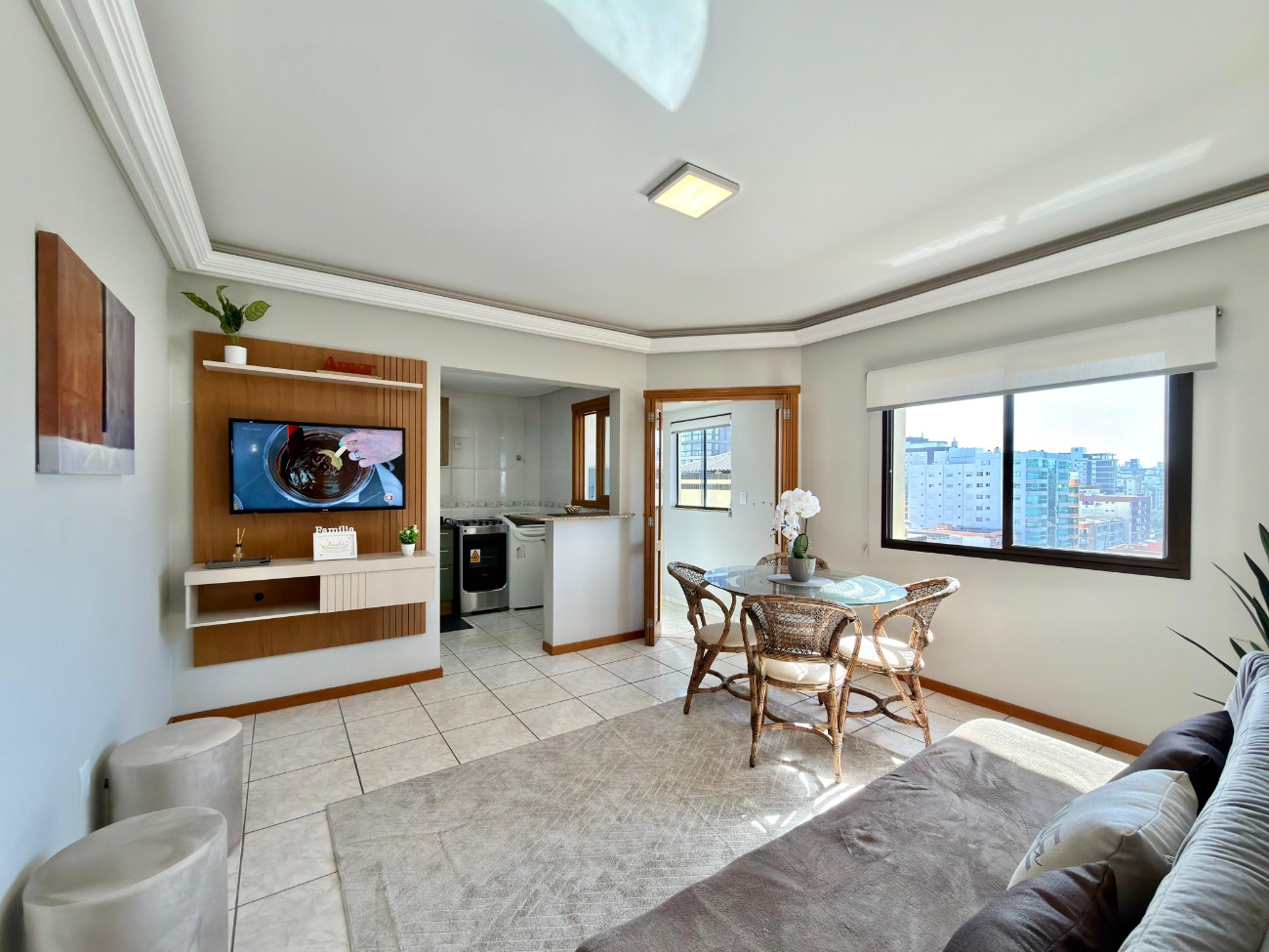 Apartamento 2 dormitórios à venda no bairro Centro em Capão Da Canoa - imovel 6330