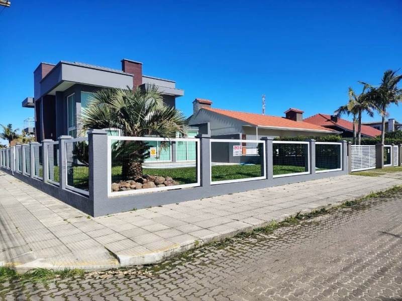 Casa 4 dormitórios à venda no bairro Atlântida em Xangri-lá - imovel 6735