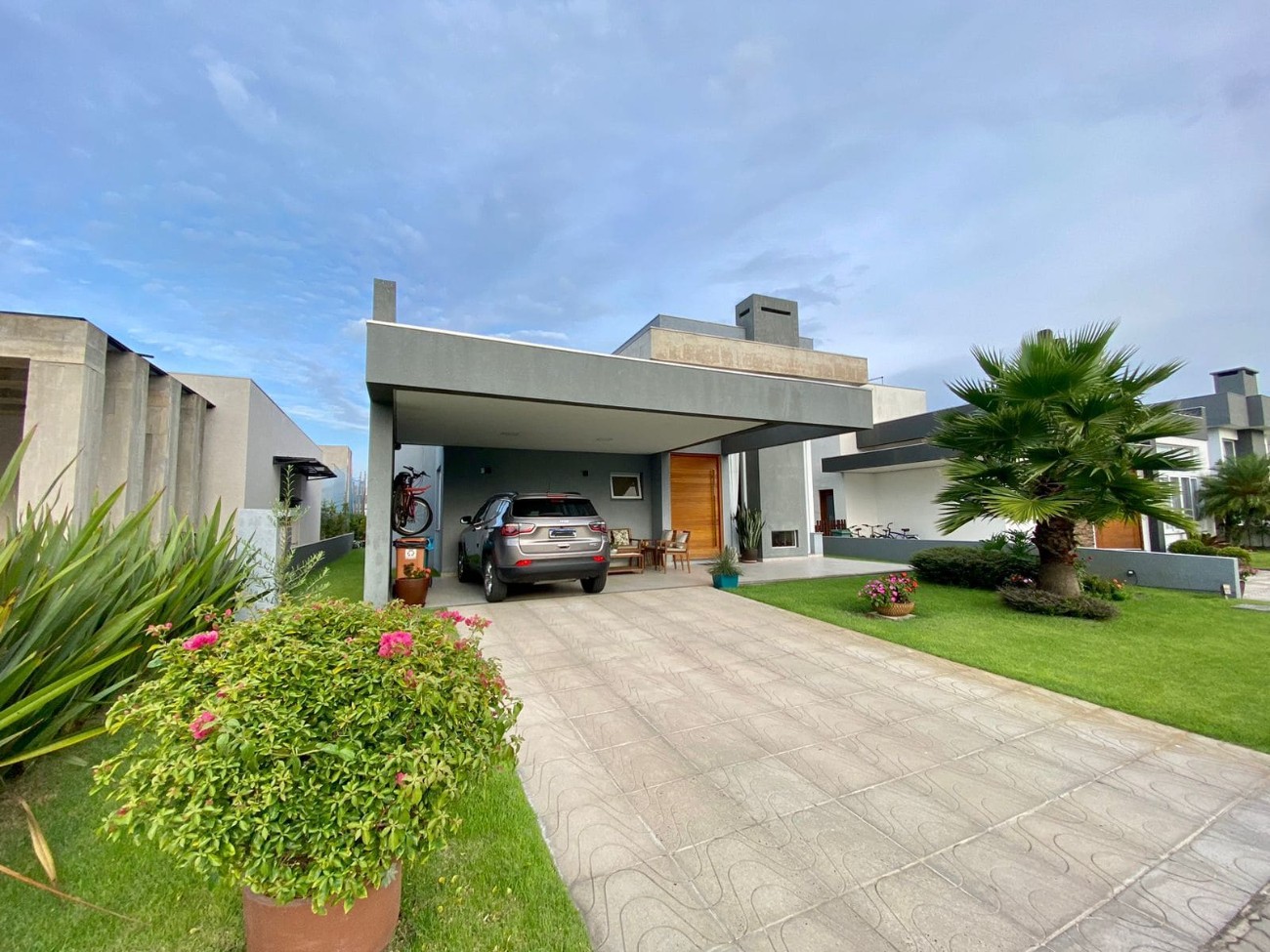 Casa em condomínio à venda no bairro Araçá em Capão Da Canoa - imovel LI00084